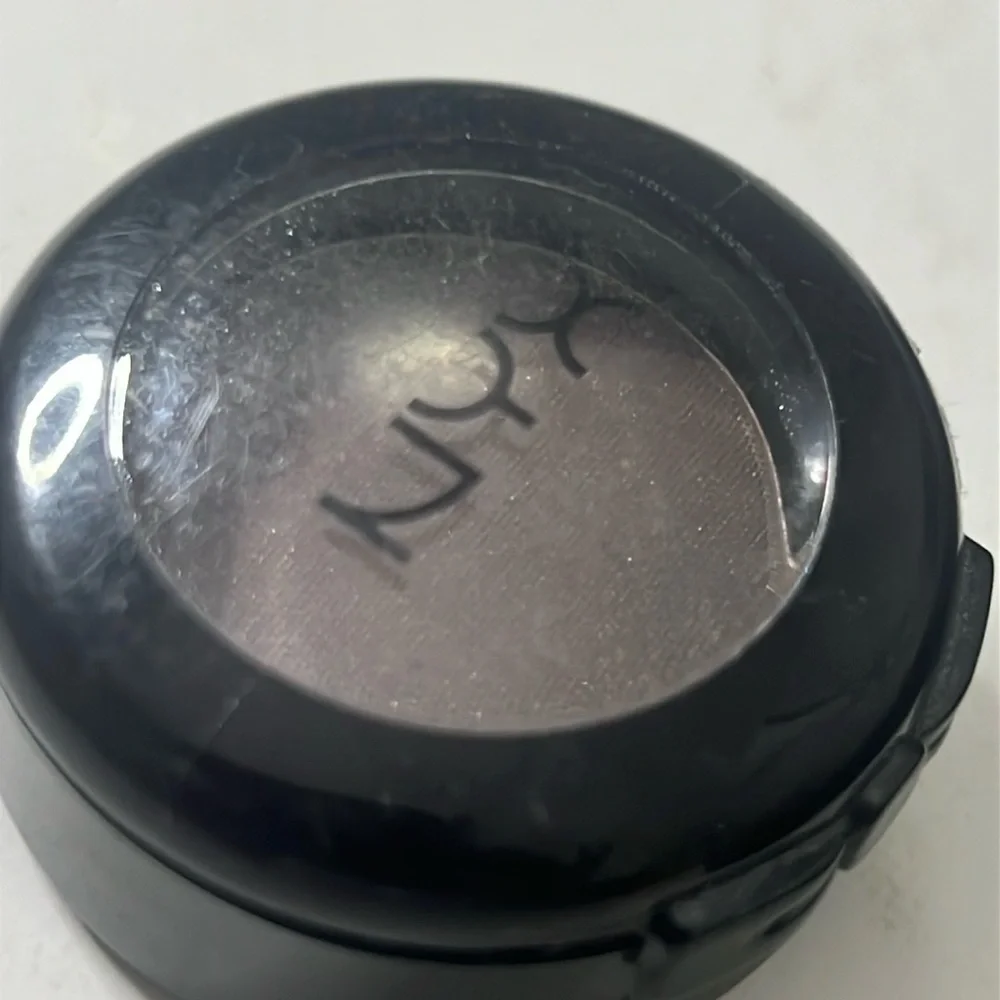 NYX HOT SINGLE EYESHADOW HS83 LOADED 0.053oz‎ 15g